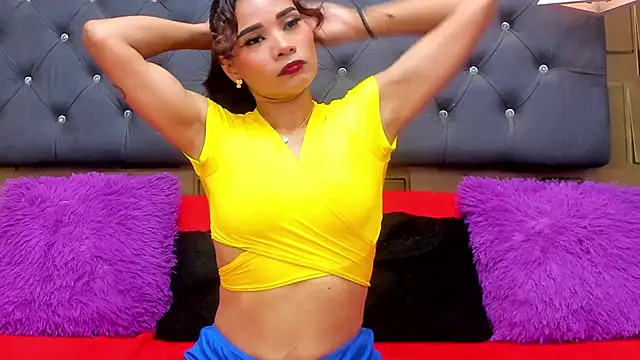 AtheneaBrownn online show from 12-14-25, 07:19