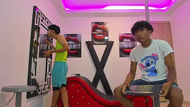 LONDON BOYS1 online show from 09-16-25, 07:20