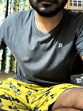 Snapshot of hunk7714 chatting on 10-16-25, 05:21 hunk7714 online show from 10-16-25, 05:21