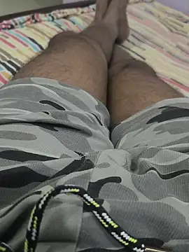 Snapshot of hunk7714 chatting on 11-20-25, 07:25 hunk7714 online show from 11-20-25, 07:25