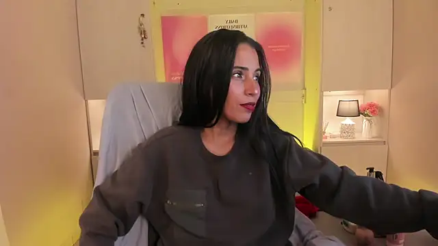 LexxaQueen online show from 02-12-26, 04:12