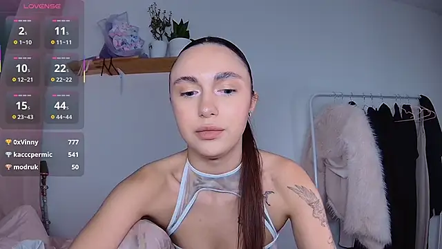 Leri Star online show from 11-30-25, 07:47