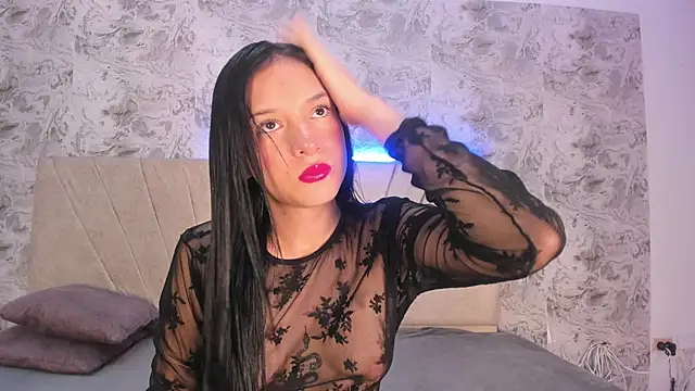 violet 77711 online show from 10-28-25, 11:09