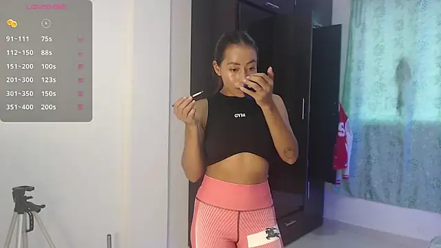 Aprill18  online show from 11-13-25, 01:15