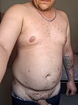 Snapshot of coisasdecasal2727 chatting on 10-03-25, 02:51 coisasdecasal2727 online show from 10-03-25, 02:51