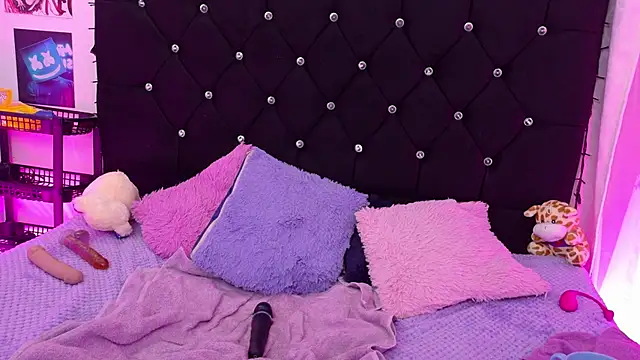 lizz bela1 online show from 10-08-25, 10:21