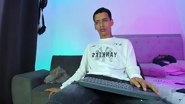 twinkDuohot online show from 05-27-26, 11:56