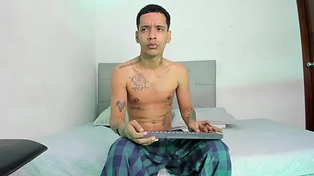 twinkDuohot online show from 11-05-25, 03:20