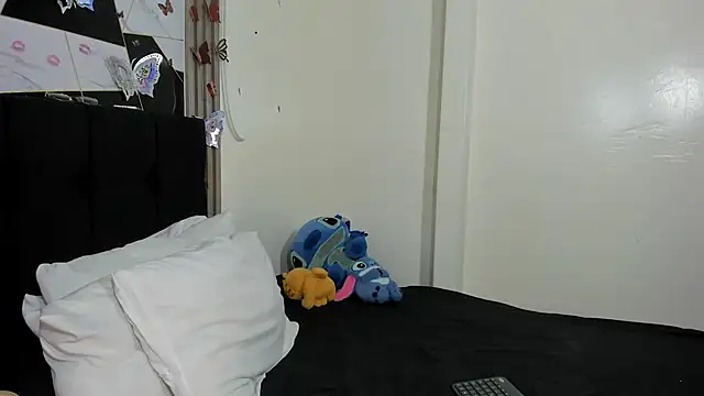 sophia arevalo online show from 07-10-26, 03:06