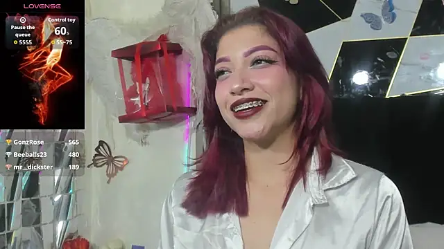 sophia arevalo online show from 07-23-26, 01:52