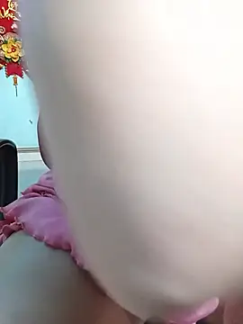Snapshot of Tasu774 chatting on 06-19-26, 10:04 Tasu774 online show from 06-19-26, 10:04