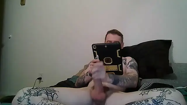 Snapshot of Mr_nightfall chatting on 06-13-26, 10:24 Mr nightfall online show from 06-13-26, 10:24