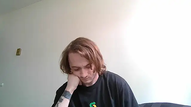 Snapshot of Mr_nightfall chatting on 06-08-26, 06:19 Mr nightfall online show from 06-08-26, 06:19