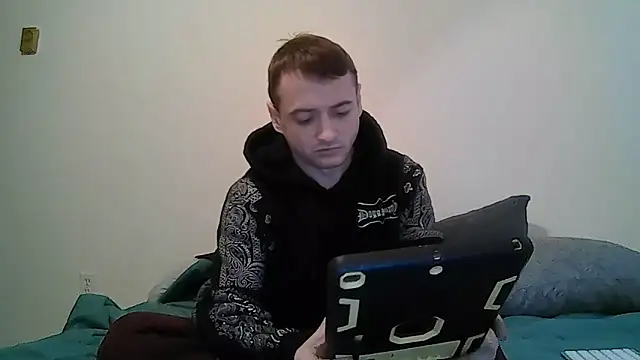 Snapshot of Mr_nightfall chatting on 06-18-26, 12:20 Mr nightfall online show from 06-18-26, 12:20