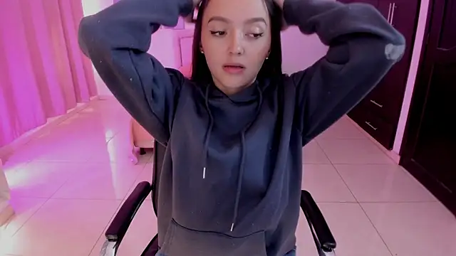 bella fox 1 online show from 01-12-26, 02:46