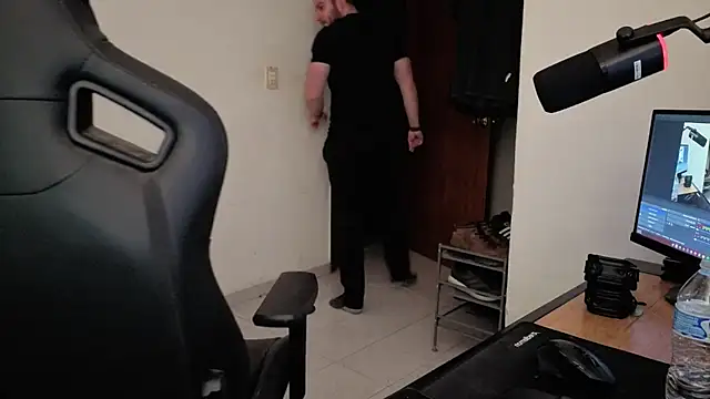 Paul00474 online show from 11-07-25, 04:50