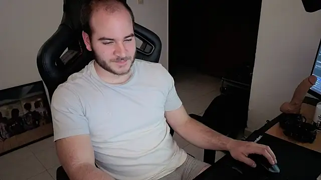 Paul00474 online show from 09-24-25, 03:57