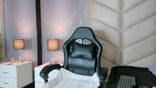 samiradoll online show from 01-16-26, 03:43