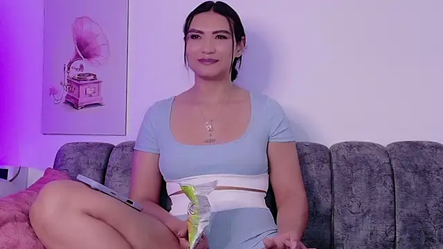 Snapshot of samiradoll chatting on 05-31-26, 03:23 samiradoll online show from 05-31-26, 03:23
