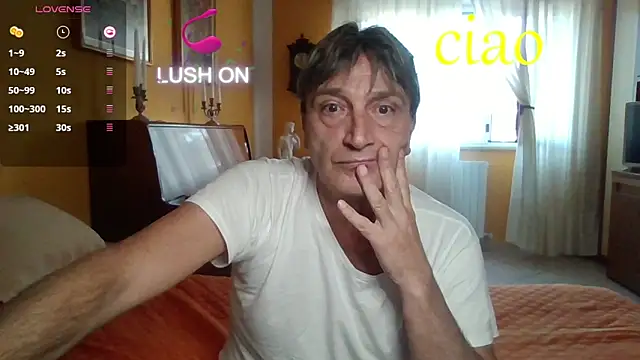 lattediyak online show from 10-25-25, 12:50