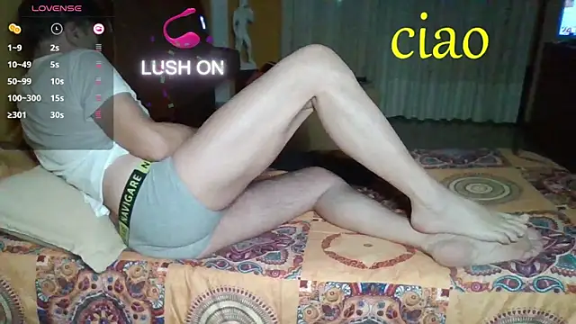 lattediyak online show from 11-30-25, 01:50