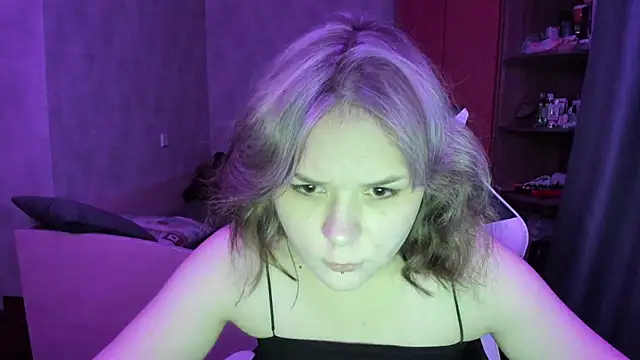 Sophi gi online show from 10-23-25, 03:21