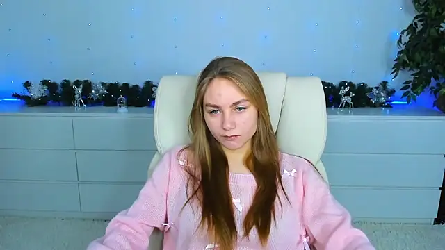 MilaAddams online show from 12-18-25, 06:40