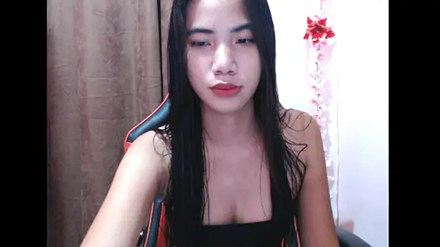 Snapshot of Shy_SexyLady chatting on 10-05-25, 03:52 Shy SexyLady online show from 10-05-25, 03:52