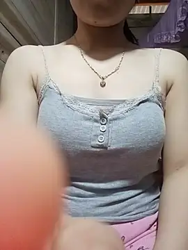 Snapshot of LucyyLy chatting on 05-22-26, 12:30 LucyyLy online show from 05-22-26, 12:30