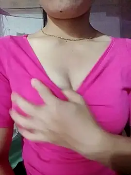 LucyyLy online show from 10-19-25, 11:51