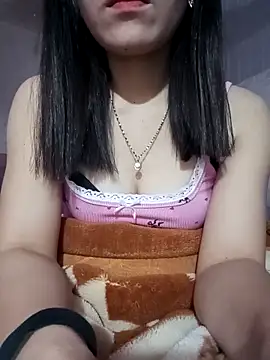 LucyyLy online show from 02-01-26, 11:47