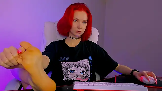 Snapshot of KimBoydd chatting on 09-15-25, 07:53 KimBoydd online show from 09-15-25, 07:53