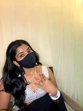 Snapshot of Deepika-love chatting on 09-12-25, 07:35 Deepika-love online show from 09-12-25, 07:35