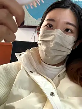 Lulu125216 online show from 11-06-25, 05:00