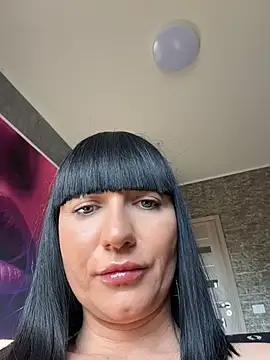 MysticCleo online show from 05-26-26, 04:05