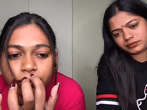 HoleyCoupon online show from 01-08-26, 01:28