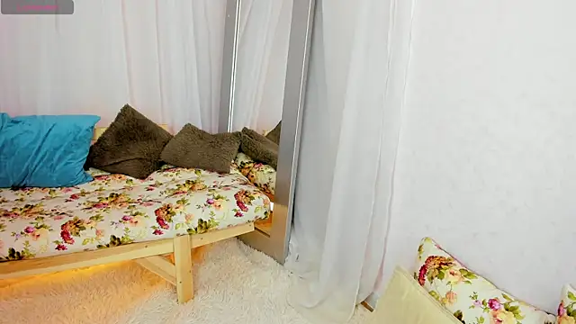 Belle Wa1ker online show from 11-25-25, 01:06