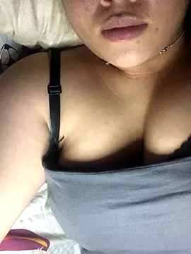 Linhmai bb online show from 10-05-25, 03:25