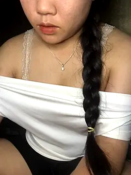 Linhmai bb online show from 10-15-25, 03:42