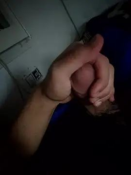 Yazaza1999 online show from 09-27-25, 11:33