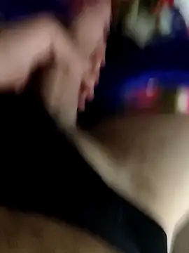 Yazaza1999 online show from 10-21-25, 07:57