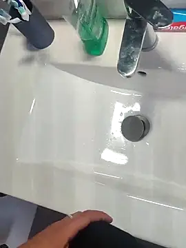 Yazaza1999 online show from 10-12-25, 12:17