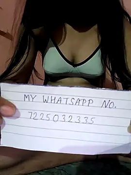 Snapshot of sr2818168 chatting on 09-13-25, 01:33 sr2818168 online show from 09-13-25, 01:33