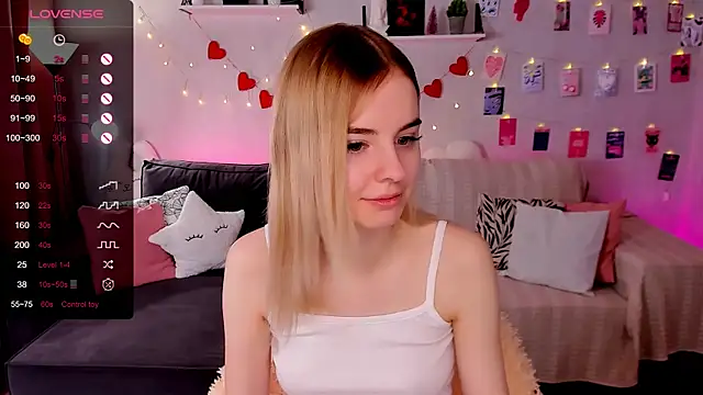 LillianShine online show from 02-18-26, 02:31