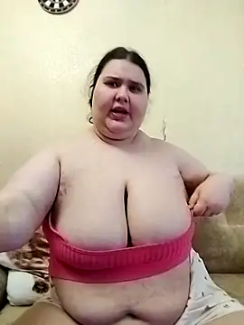 Vllada Brattz online show from 10-27-25, 08:48