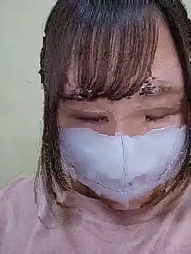 Snapshot of --MIYUKI chatting on 06-03-26, 04:55 --MIYUKI online show from 06-03-26, 04:55