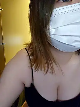 Snapshot of --MIYUKI chatting on 04-29-26, 04:05 --MIYUKI online show from 04-29-26, 04:05