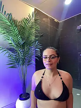 Tayler Kim online show from 04-10-26, 06:59