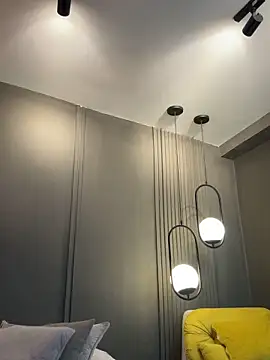 Snapshot of Tayler_Kim chatting on 02-14-26, 07:47 Tayler Kim online show from 02-14-26, 07:47