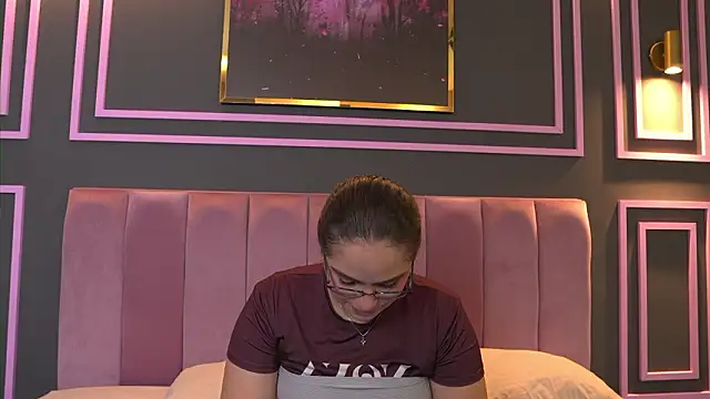 Tayler Kim online show from 03-15-26, 04:36